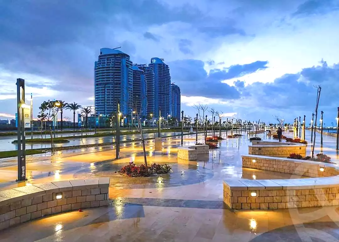 https://aqarmap.com.eg/ar/listing/7114786-for-sale-north-coast-new-alamein-mntj-t-l-lmyn-ljdyd-beachfront-tower-city-edge