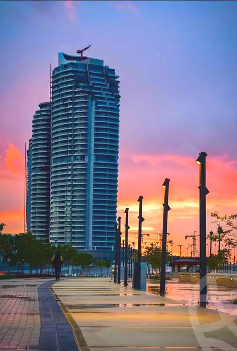 https://aqarmap.com.eg/ar/listing/7114930-for-sale-north-coast-new-alamein-mntj-t-l-lmyn-ljdyd-beachfront-tower-city-edge