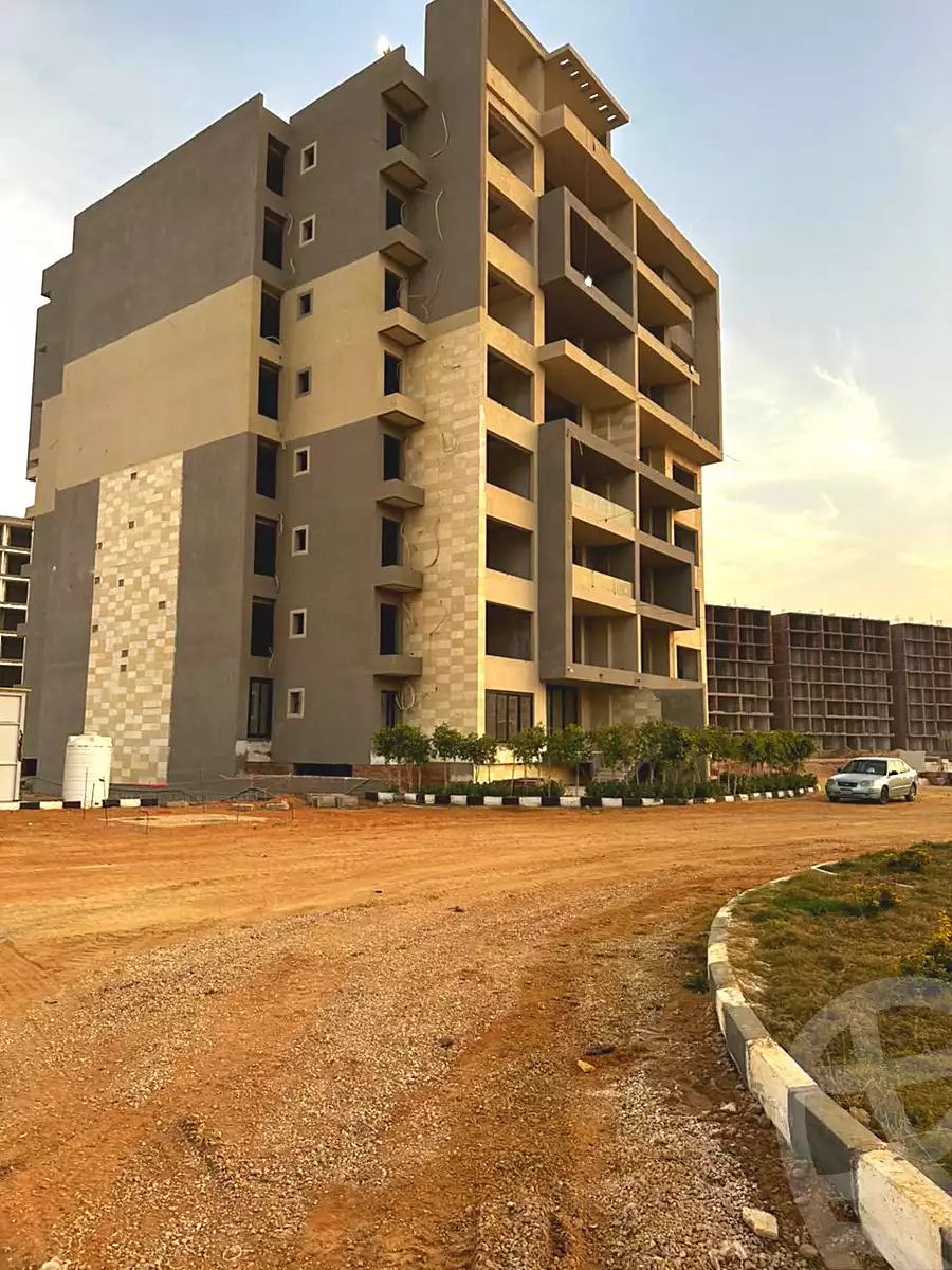 https://aqarmap.com.eg/ar/listing/7114950-for-sale-cairo-new-administrative-capital-r8-moraya-edge-stone
