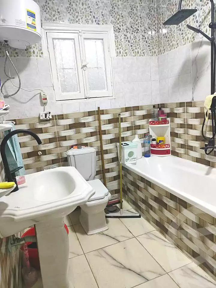 https://aqarmap.com.eg/ar/listing/7115013-for-sale-alexandria-al-agamy-faddah-st