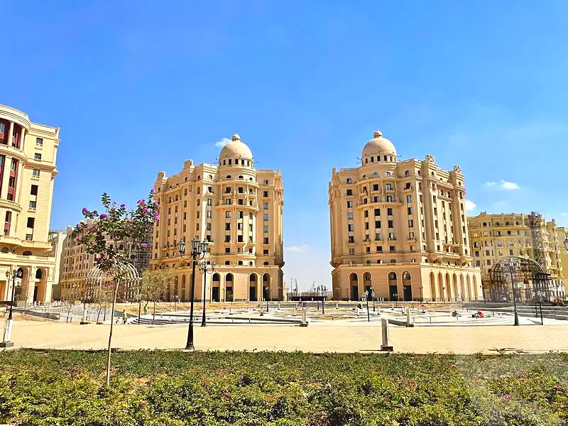 https://aqarmap.com.eg/en/listing/7115102-for-sale-cairo-new-administrative-capital-r5-garden-city-compound-city-edge