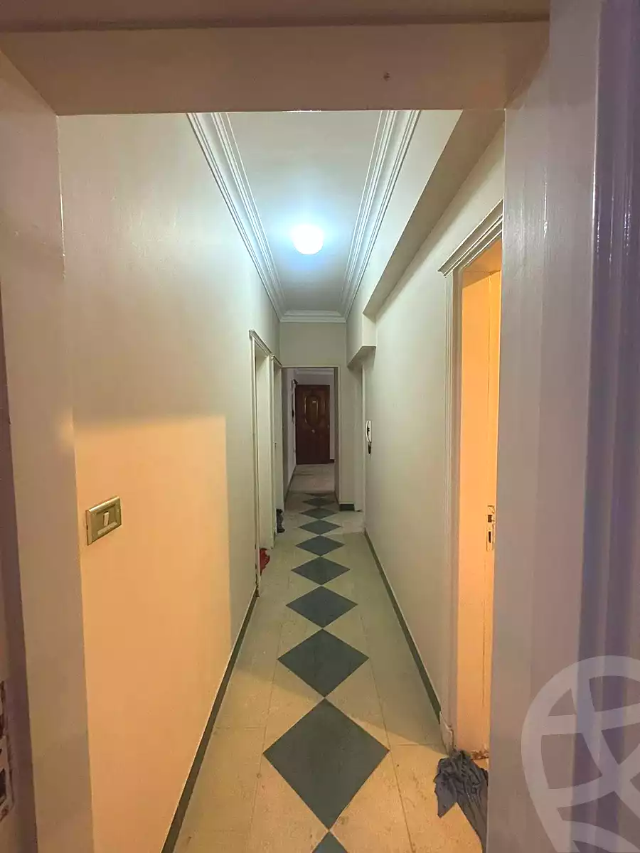 https://aqarmap.com.eg/en/listing/7115210-for-sale-cairo-helwan-mahmoud-khater-st