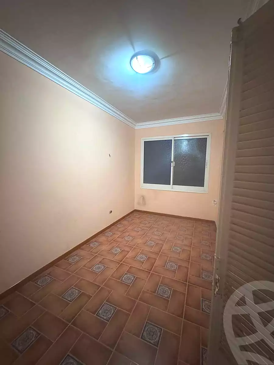 https://aqarmap.com.eg/en/listing/7115210-for-sale-cairo-helwan-mahmoud-khater-st