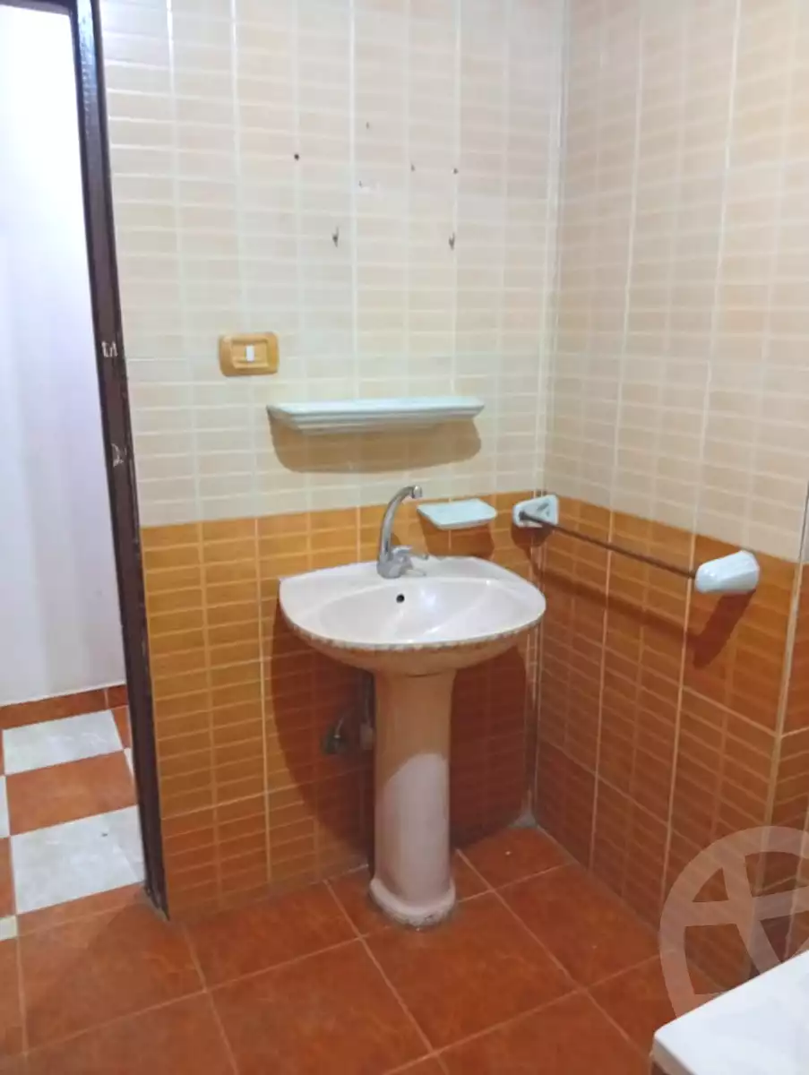 https://aqarmap.com.eg/ar/listing/7115302-for-rent-cairo-faisal-el-maryotyah-al-shesheini-st