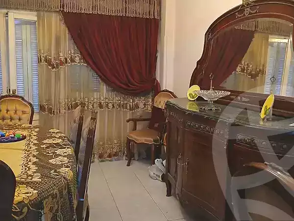 https://aqarmap.com.eg/en/listing/7115488-for-sale-cairo-manial-el-rawda-st