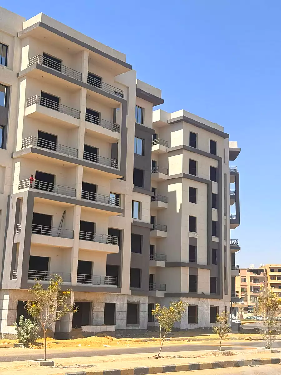 https://aqarmap.com.eg/ar/listing/7115374-for-sale-cairo-el-shorouk-compounds-mayan-compound-stm