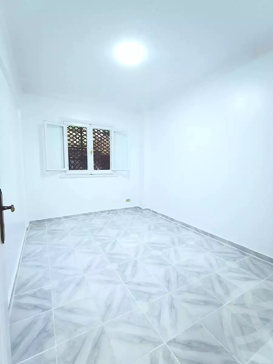https://aqarmap.com.eg/ar/listing/7115517-for-sale-alexandria-al-agamy-shataa-el-nakheel