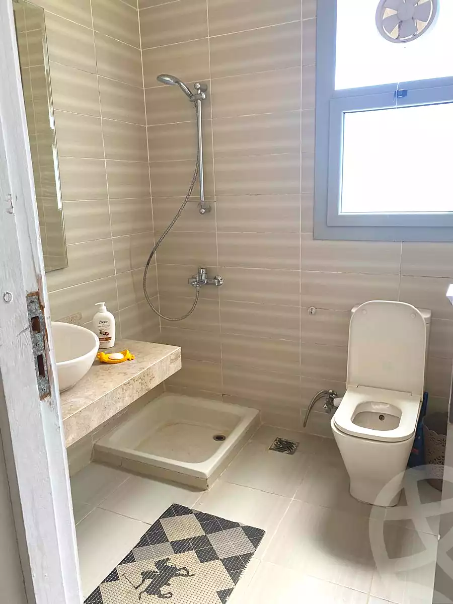 https://aqarmap.com.eg/en/listing/7115577-for-sale-cairo-new-cairo-compounds-kmbwnd-dh-fyldj-blm-hylz