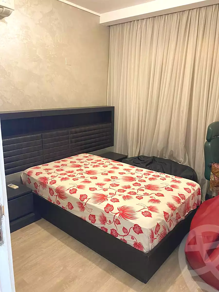 https://aqarmap.com.eg/en/listing/7115577-for-sale-cairo-new-cairo-compounds-kmbwnd-dh-fyldj-blm-hylz