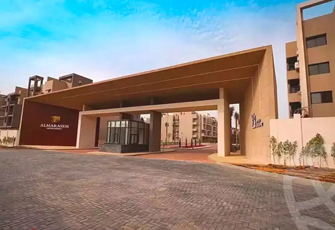 https://aqarmap.com.eg/ar/listing/7115600-for-sale-cairo-new-cairo-compounds-fyfth-skwyr-mwl-lmrsm-llttwyr