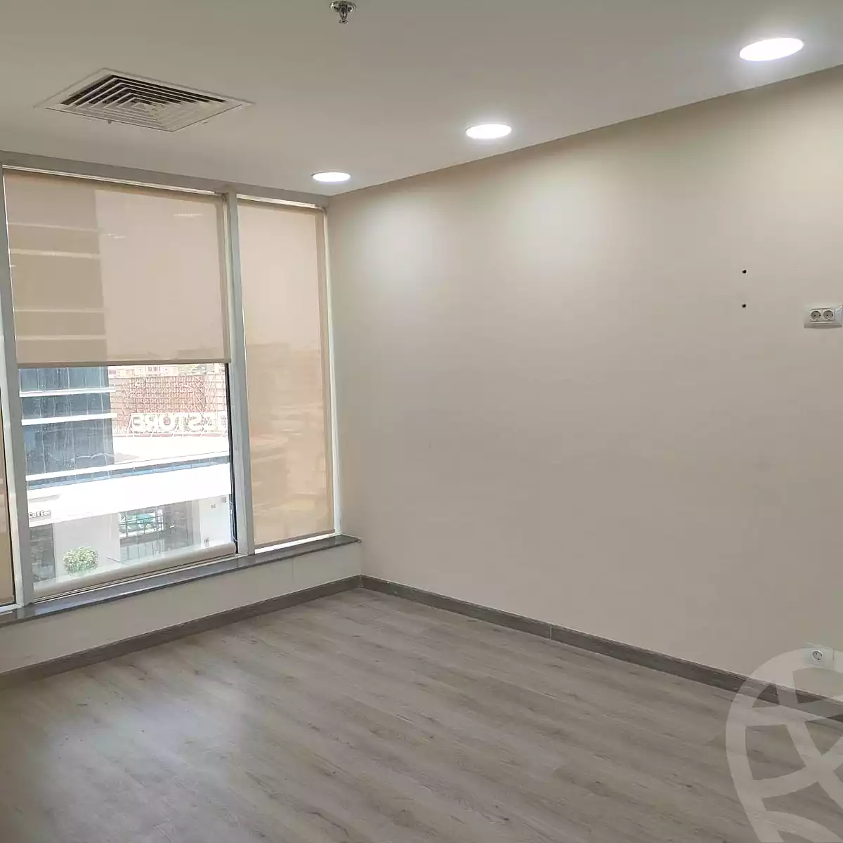 https://aqarmap.com.eg/en/listing/7115628-for-sale-cairo-new-cairo-compounds-tryfywm-skwyr-mwl-nm-llttwyr
