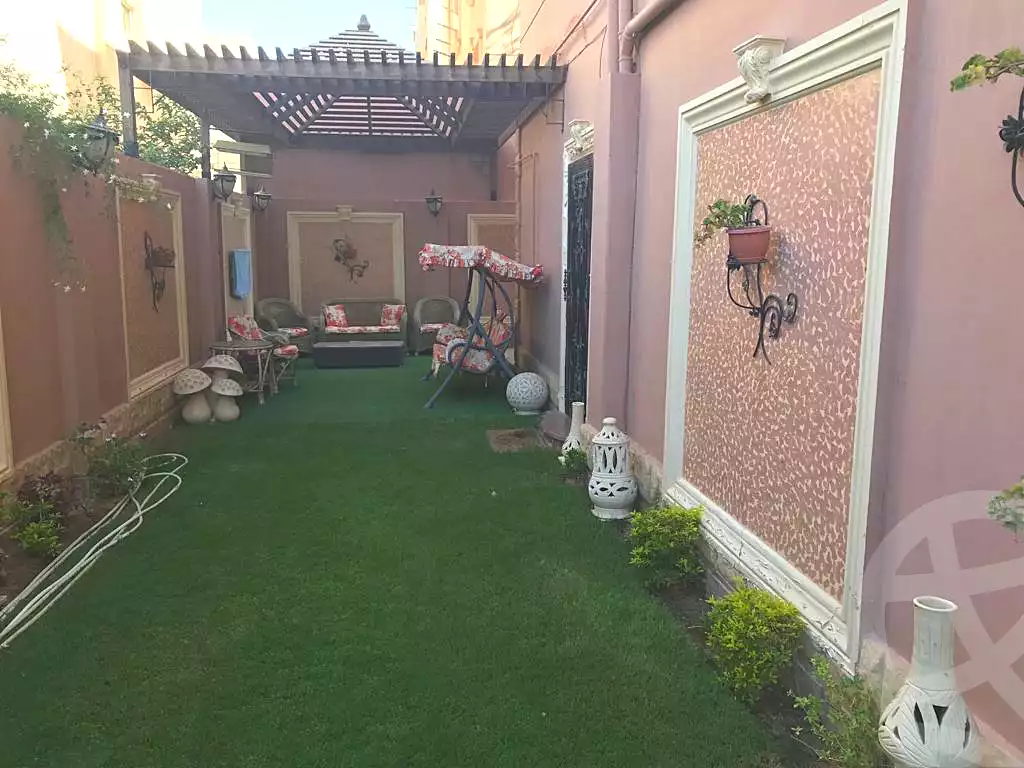 https://aqarmap.com.eg/ar/listing/7115653-for-sale-cairo-new-cairo-ganob-el-akadamiya-south-academy-d-khaled-ibn-el-waleed-st