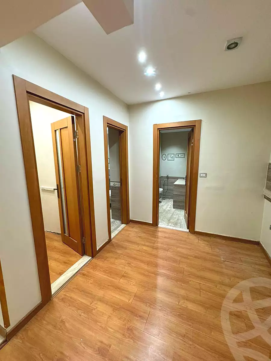 https://aqarmap.com.eg/ar/listing/7115664-for-sale-cairo-new-cairo-ganob-el-akadamiya-south-academy-z