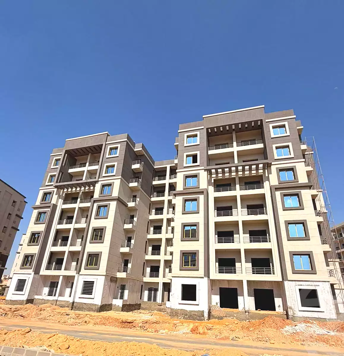https://aqarmap.com.eg/ar/listing/7115643-for-sale-cairo-el-shorouk-compounds-mayan-compound-stm