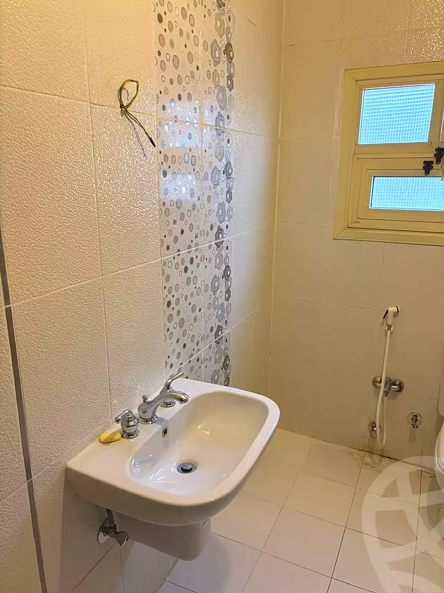 https://aqarmap.com.eg/ar/listing/7115678-for-sale-cairo-new-cairo-ganob-el-akadamiya-south-academy-g-sedki-suliman-st