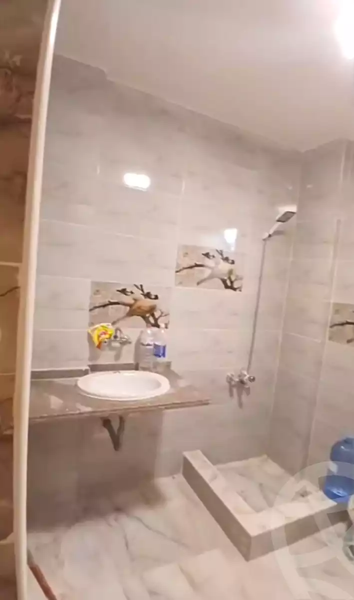 https://aqarmap.com.eg/ar/listing/7115725-for-rent-alexandria-al-agamy-lbytsh