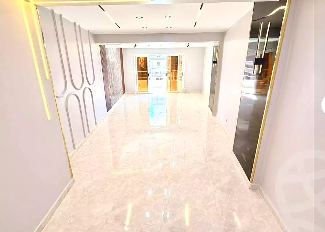 https://aqarmap.com.eg/en/listing/7115754-for-sale-alexandria-el-asafra-shr-45