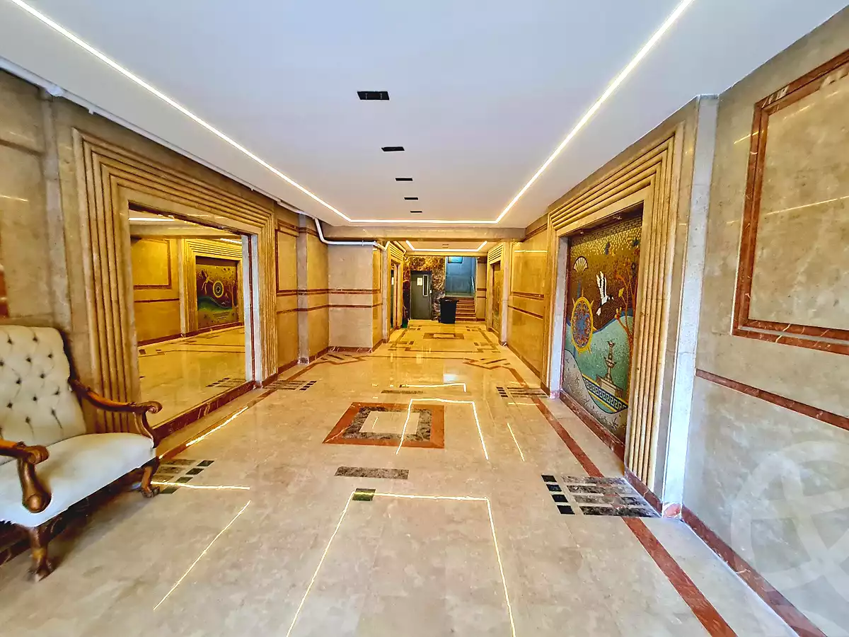 https://aqarmap.com.eg/ar/listing/7115793-for-sale-alexandria-smouha-tout-ankh-amoun-st