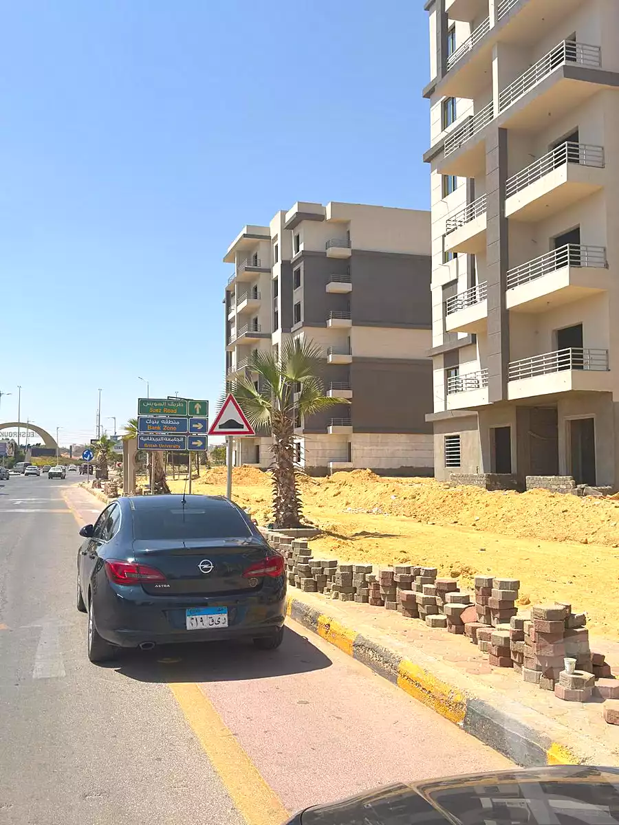 https://aqarmap.com.eg/ar/listing/7115644-for-sale-cairo-el-shorouk-compounds-mayan-compound-stm