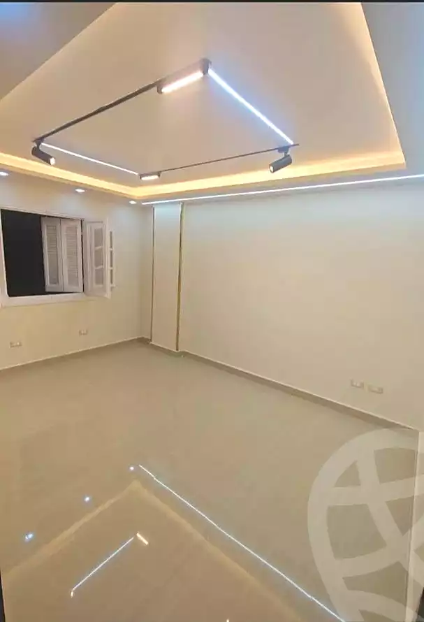 https://aqarmap.com.eg/ar/listing/7115802-for-sale-alexandria-al-agamy-el-hanouvel-kasr-al-quiri-st-1