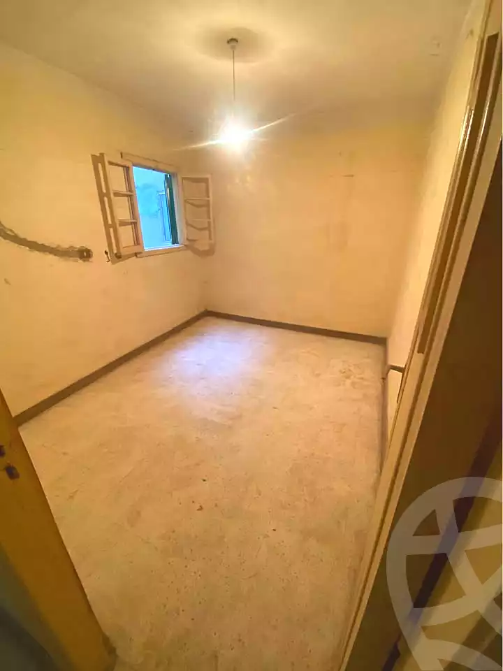 https://aqarmap.com.eg/ar/listing/7115836-for-sale-alexandria-ganaklis