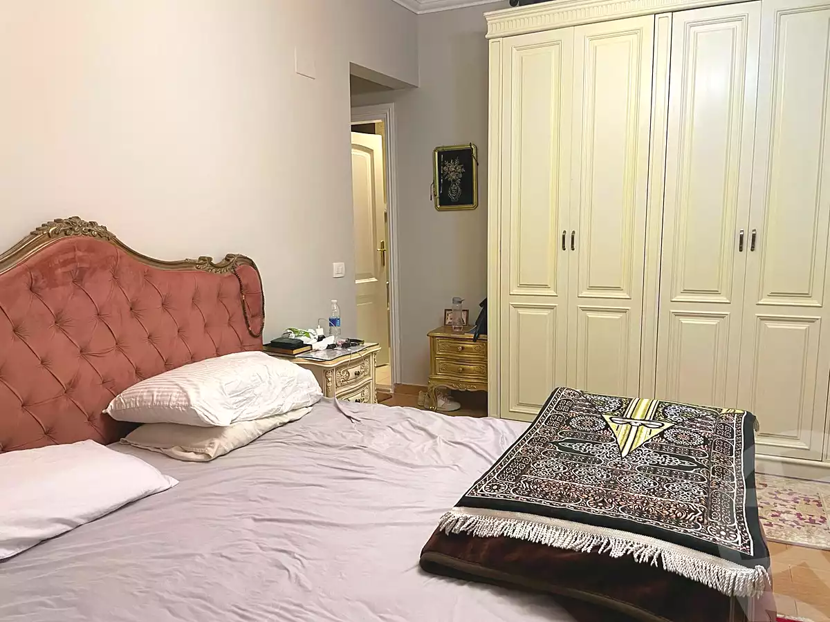 https://aqarmap.com.eg/ar/listing/7115841-for-sale-cairo-new-cairo-gharb-arabila-doctor-hani-maher-st