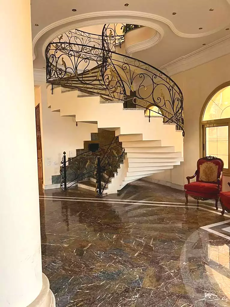 https://aqarmap.com.eg/ar/listing/7115868-for-sale-cairo-new-cairo-ganob-el-akadamiya-south-academy-g-sedki-suliman-st