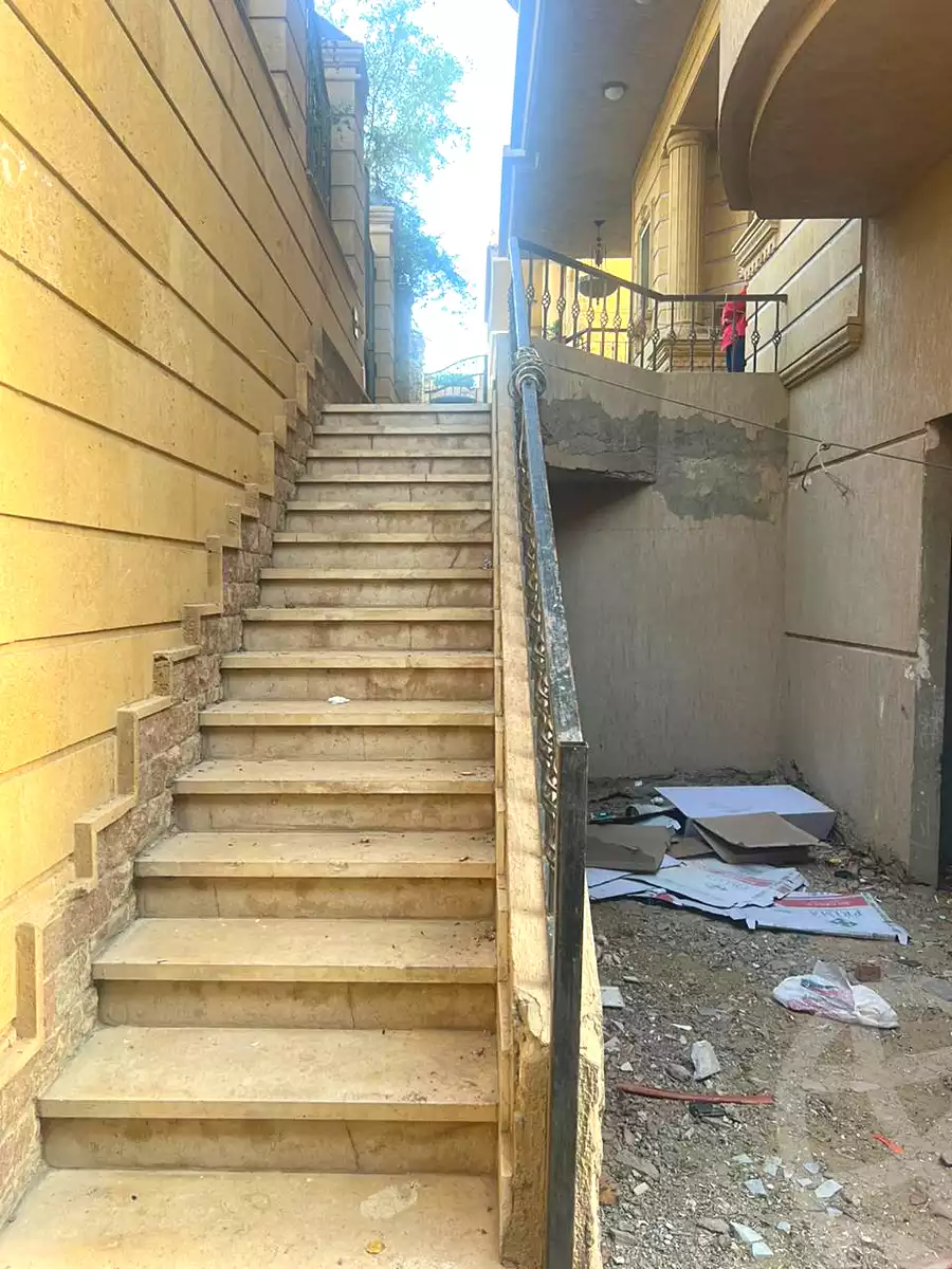 https://aqarmap.com.eg/ar/listing/7115878-for-sale-cairo-new-cairo-ganob-el-akadamiya-south-academy-b-taha-hussein-st