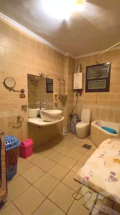 https://aqarmap.com.eg/en/listing/7115897-for-sale-cairo-helwan-mahmoud-khater-st