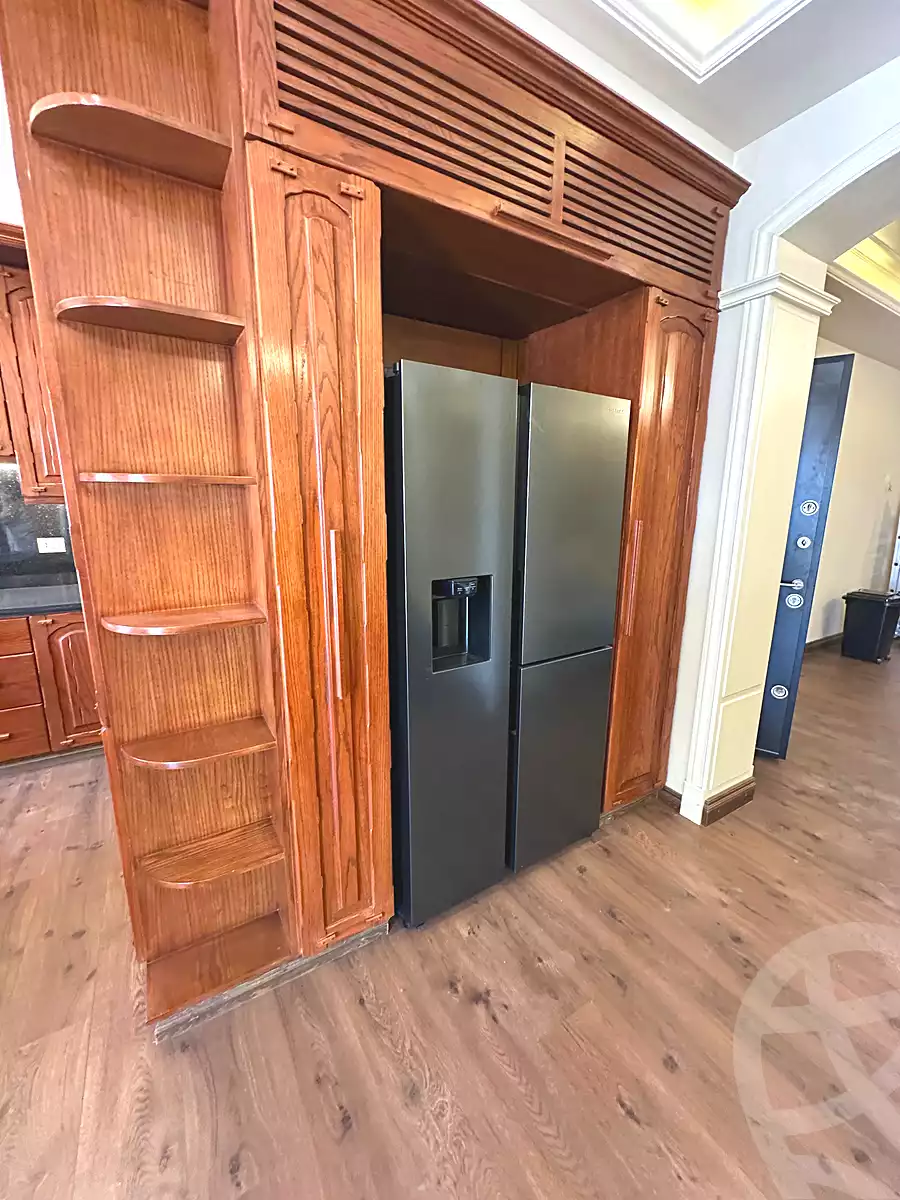 https://aqarmap.com.eg/ar/listing/7115895-for-sale-cairo-new-cairo-ganob-el-akadamiya-south-academy-d-khaled-ibn-el-waleed-st