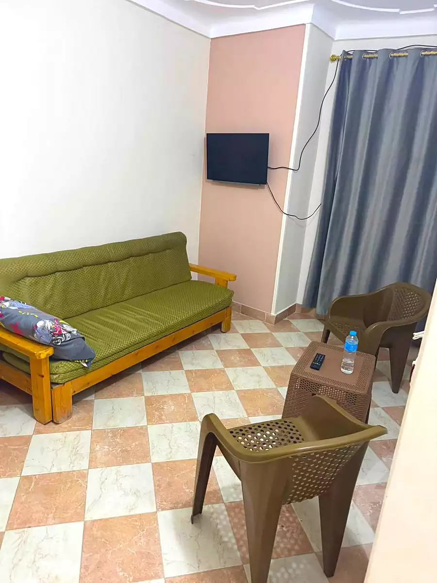 https://aqarmap.com.eg/ar/listing/7116001-for-sale-alexandria-al-agamy-el-hanouvel