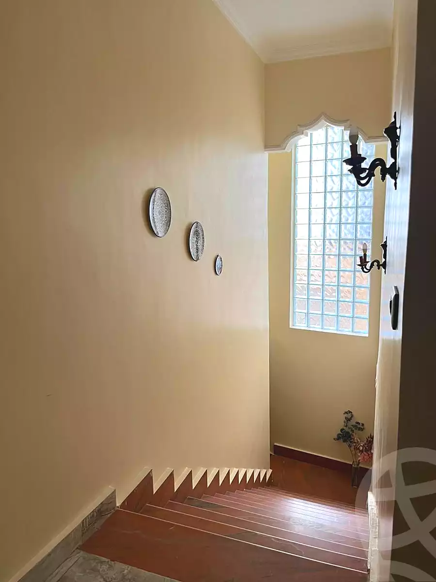 https://aqarmap.com.eg/ar/listing/7116141-for-sale-cairo-new-cairo-ganob-el-akadamiya-south-academy-h-amr-ibn-el-ass-st