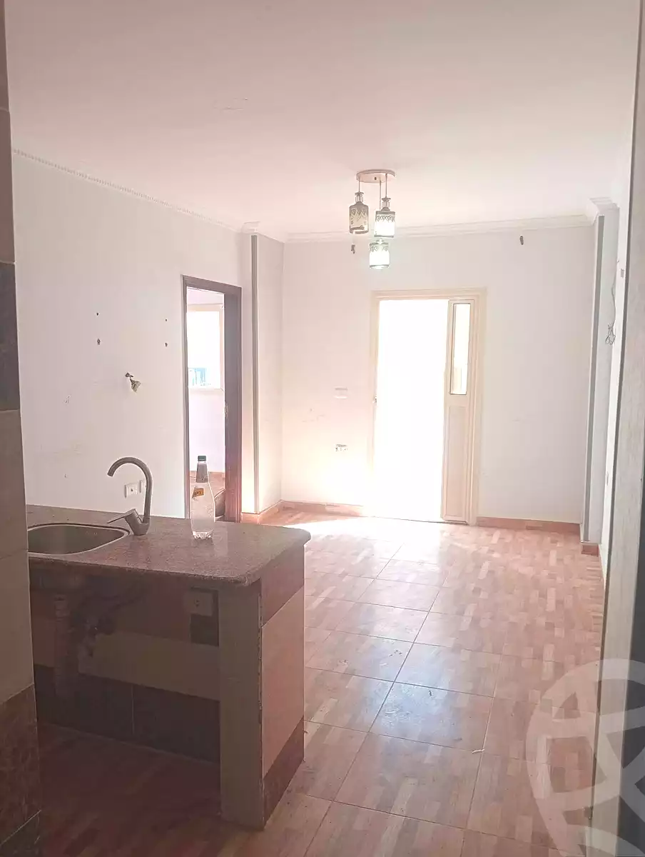 https://aqarmap.com.eg/ar/listing/7116383-for-sale-alexandria-al-agamy-lbytsh-el-hanafeya-st