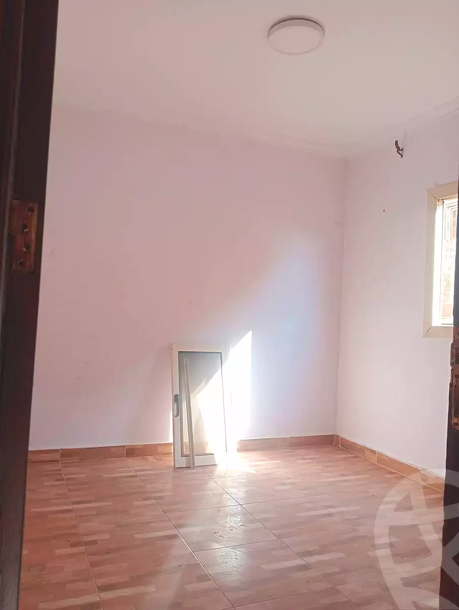 https://aqarmap.com.eg/ar/listing/7116383-for-sale-alexandria-al-agamy-lbytsh-el-hanafeya-st