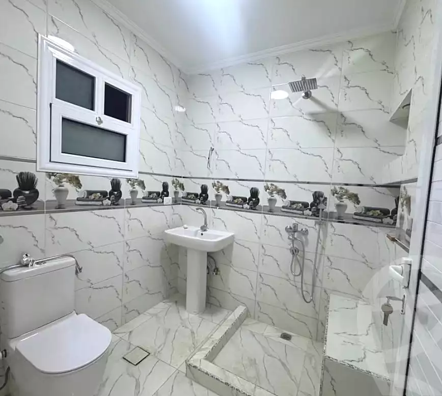 https://aqarmap.com.eg/ar/listing/7116409-for-sale-alexandria-el-mandara-shr-30