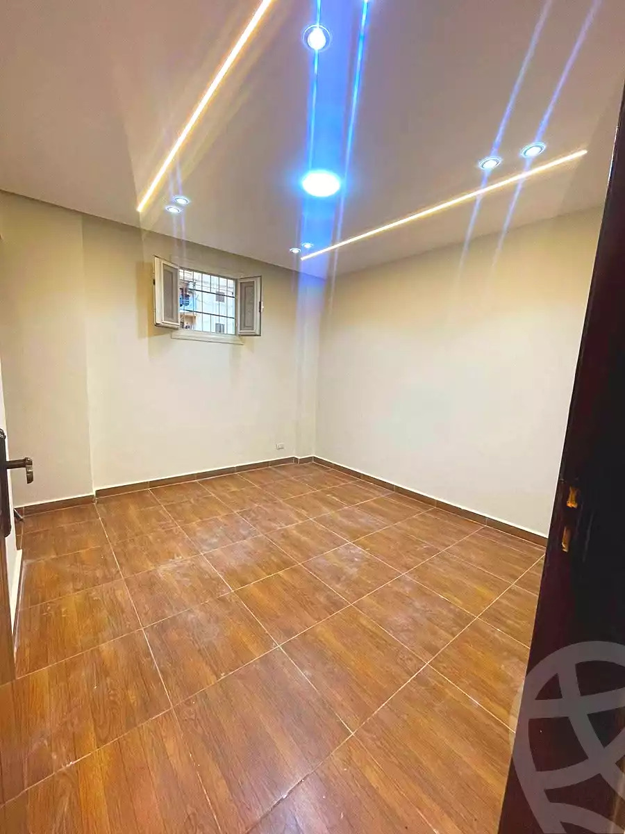 https://aqarmap.com.eg/en/listing/7116547-for-sale-alexandria-miami-el-sebaey-st