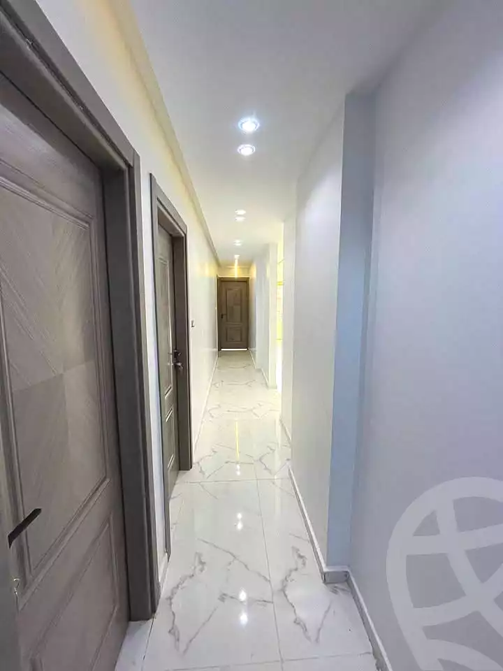https://aqarmap.com.eg/ar/listing/7116767-for-sale-alexandria-al-agamy-lbytsh-bianchiii-el-bashwat-st