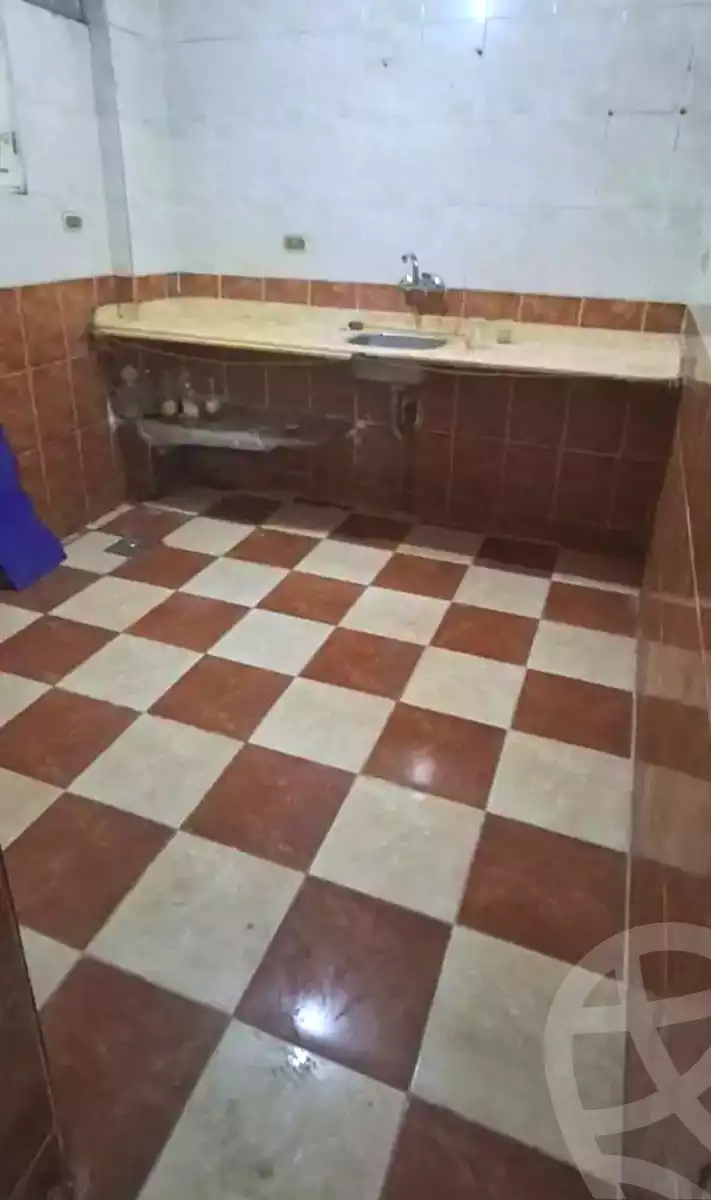 https://aqarmap.com.eg/ar/listing/7116842-for-sale-alexandria-al-agamy-lbytsh-el-hay-st