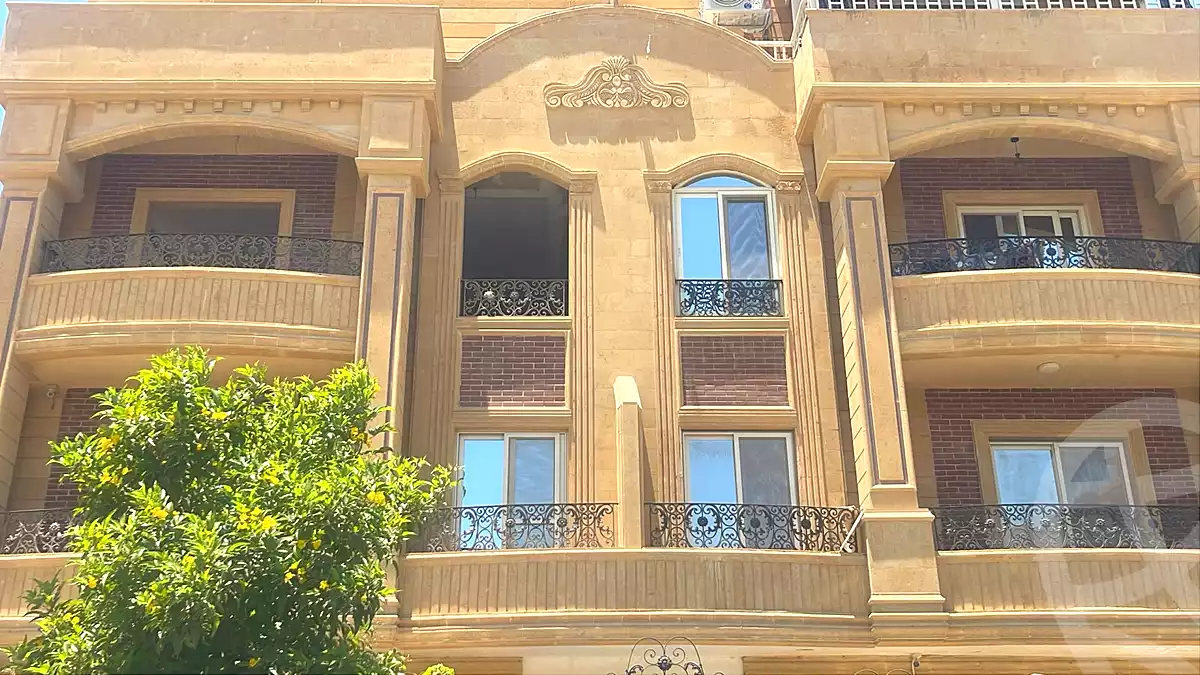 https://aqarmap.com.eg/ar/listing/7116921-for-sale-cairo-new-cairo-compounds-rivera-hills