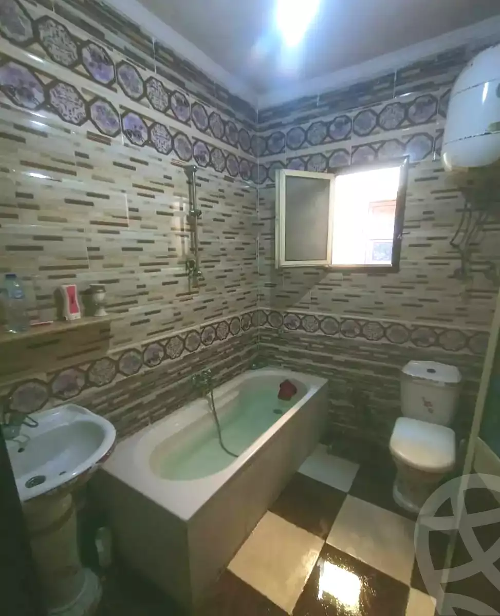https://aqarmap.com.eg/ar/listing/7117078-for-sale-alexandria-lsywf-el-falki