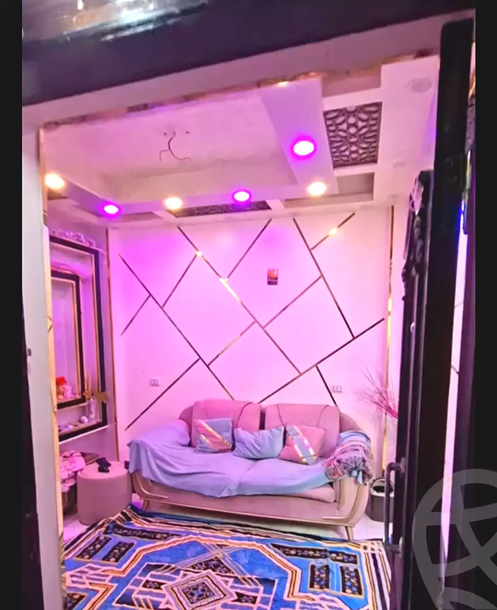 https://aqarmap.com.eg/ar/listing/7117088-for-sale-qalyubia-shubra-el-khaima-el-shareaa-el-gadid-st