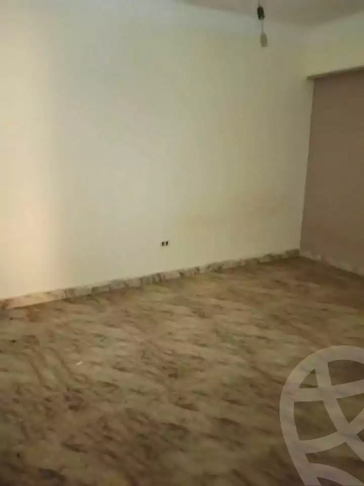 https://aqarmap.com.eg/en/listing/7117435-for-sale-alexandria-al-agamy