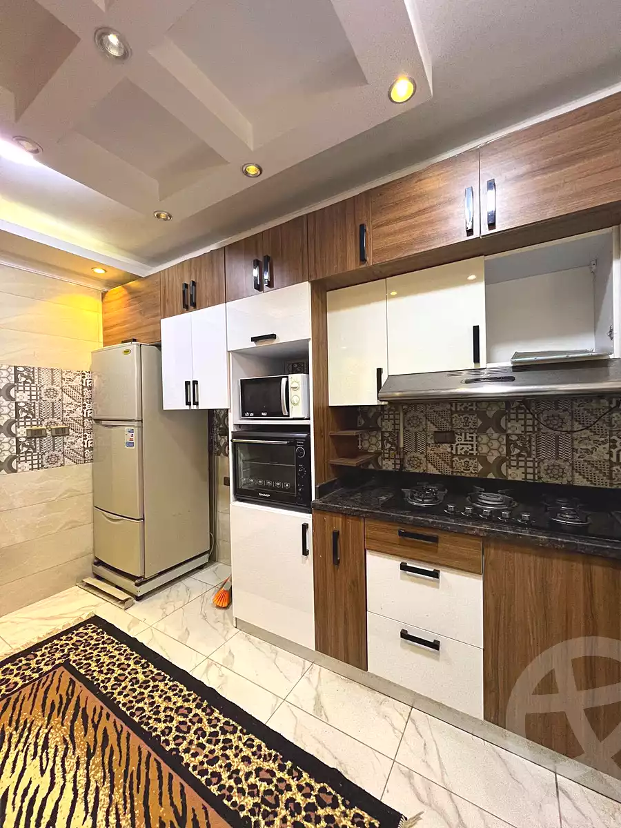 https://aqarmap.com.eg/en/listing/7117568-for-rent-cairo-new-cairo-compounds-the-square