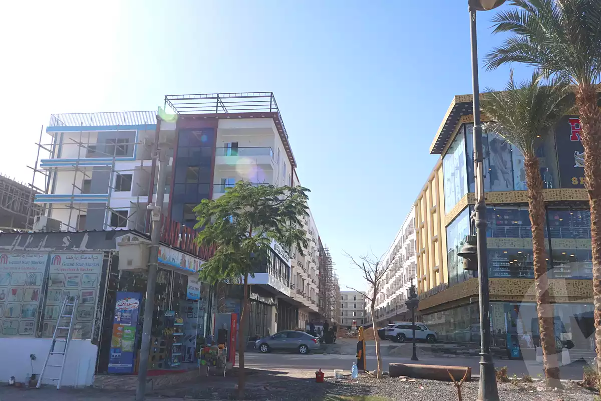 https://aqarmap.com.eg/ar/listing/7117472-for-sale-red-sea-hurghada-resorts-grand-rock-resort-al-hares