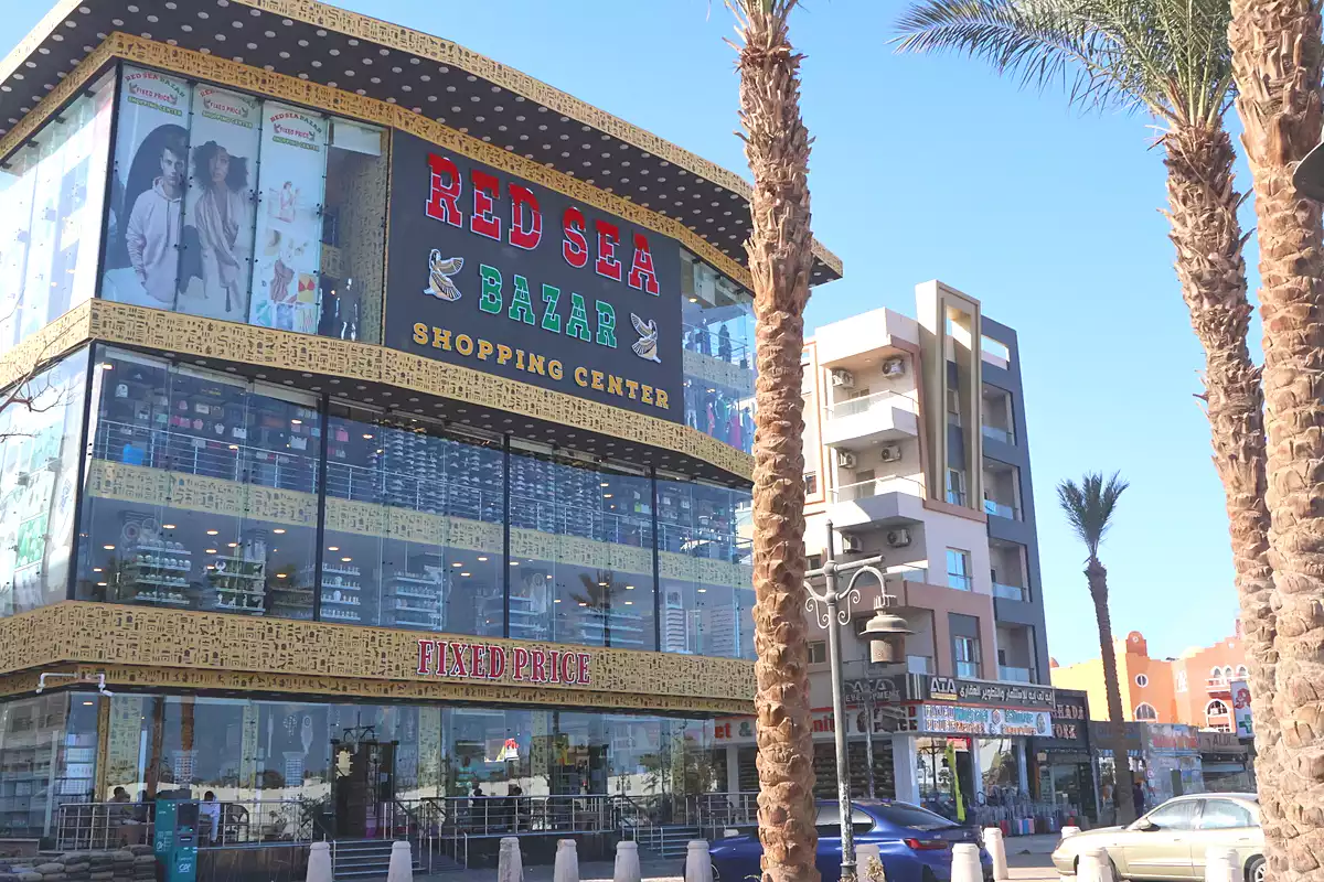 https://aqarmap.com.eg/en/listing/7117463-for-sale-red-sea-hurghada-resorts-grand-rock-resort-al-hares