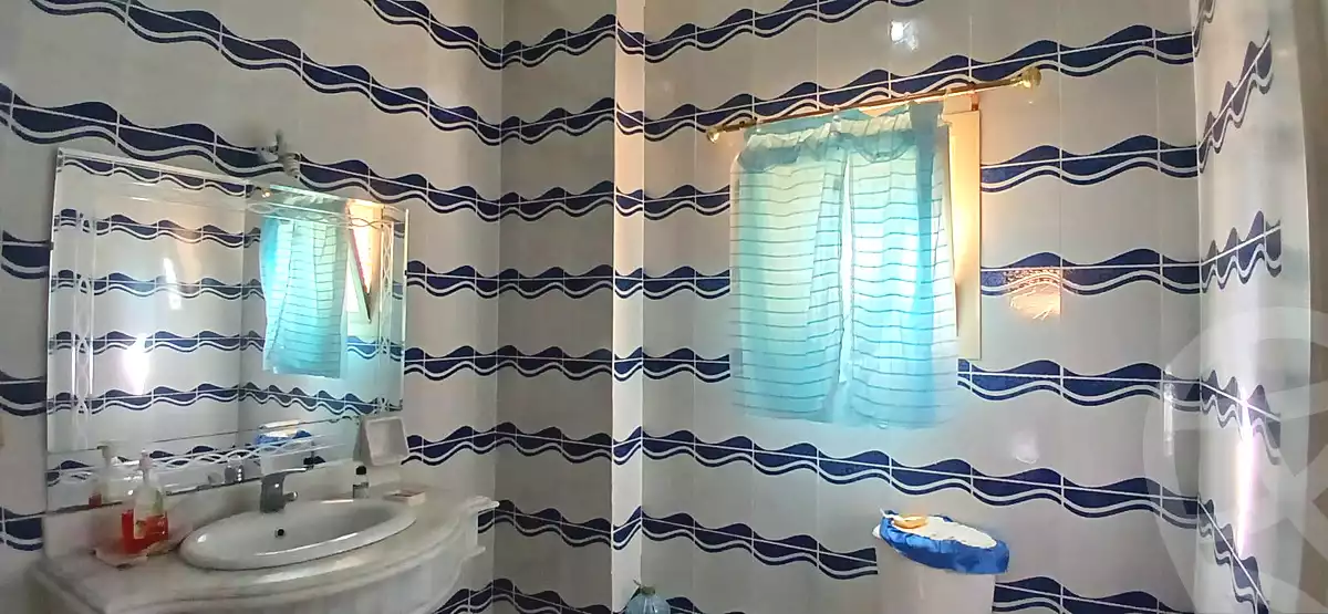 https://aqarmap.com.eg/ar/listing/7117890-for-sale-cairo-new-cairo-south-investors-mohammed-nagib-axis-st