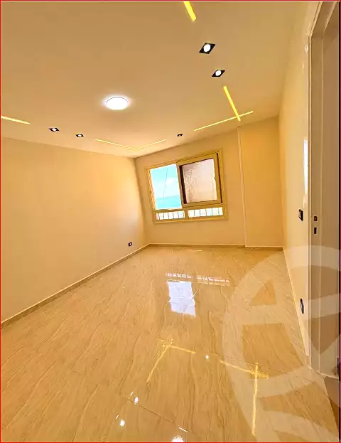 https://aqarmap.com.eg/ar/listing/7117906-for-sale-alexandria-miami-el-gaish-rd-st