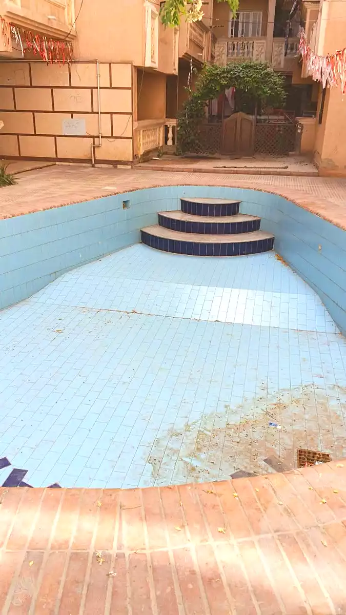 https://aqarmap.com.eg/ar/listing/7118049-for-sale-alexandria-al-agamy-lbytsh-shahr-al-assal-st