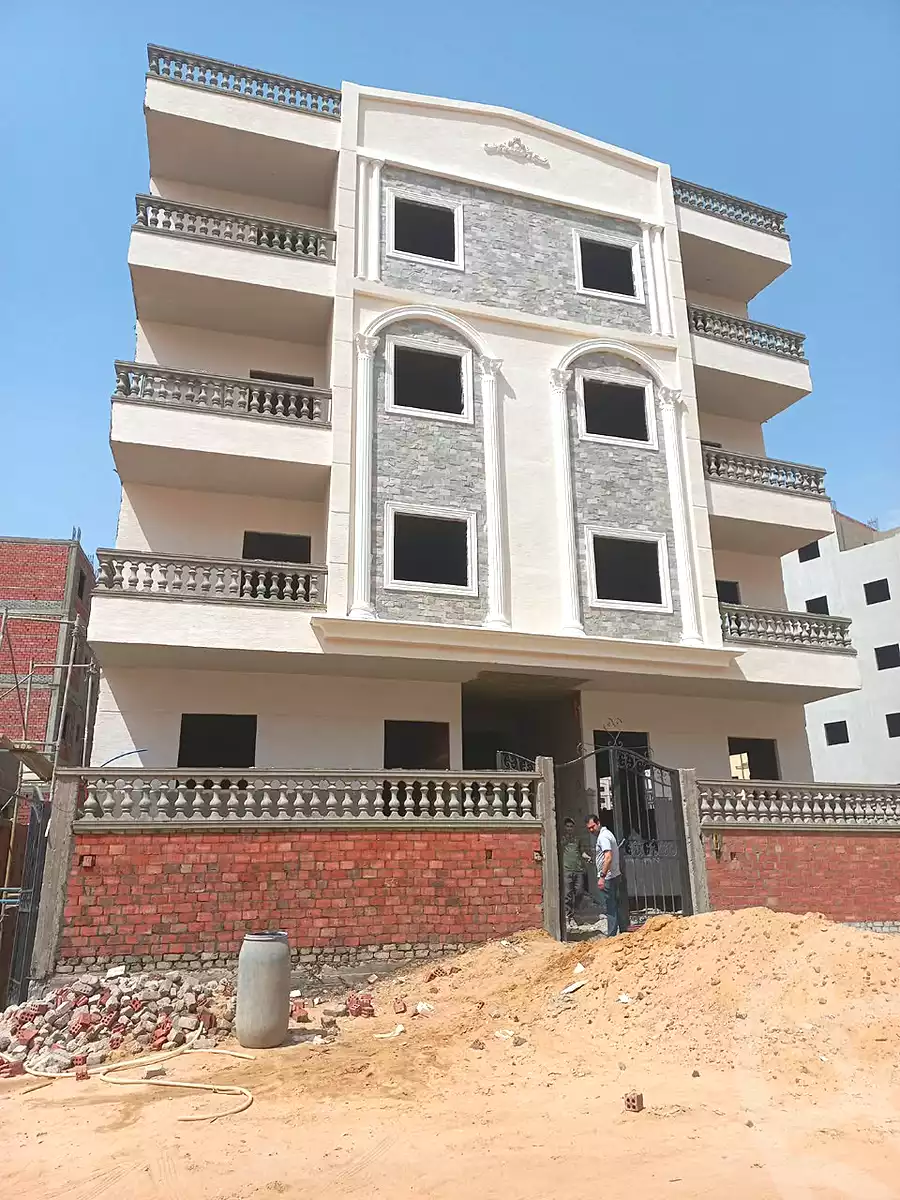 https://aqarmap.com.eg/ar/listing/7118067-for-sale-cairo-badr-city-hai-el-ashgar-featured-neighborhood-el-imam-el-bokhary-st