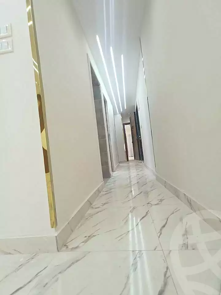 https://aqarmap.com.eg/en/listing/7118213-for-sale-alexandria-al-agamy-lbytsh-bianchiii-street-11